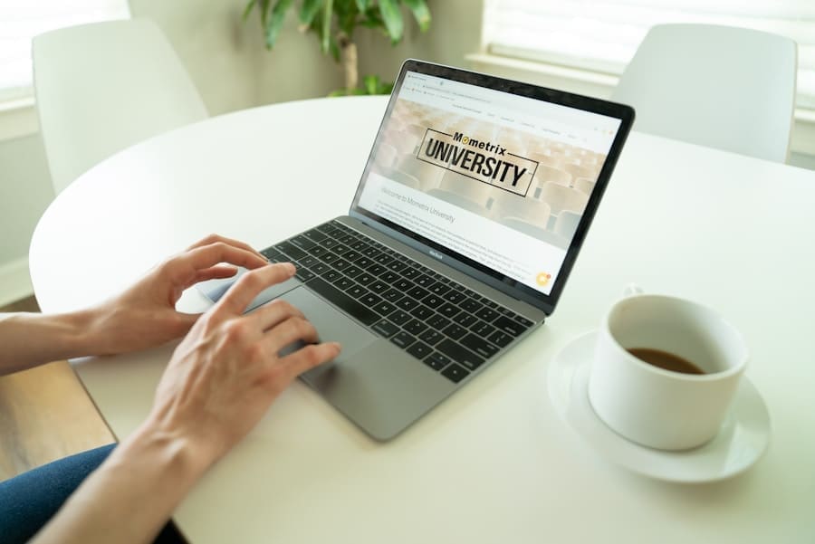 How to Build a Strong Brand Identity Online